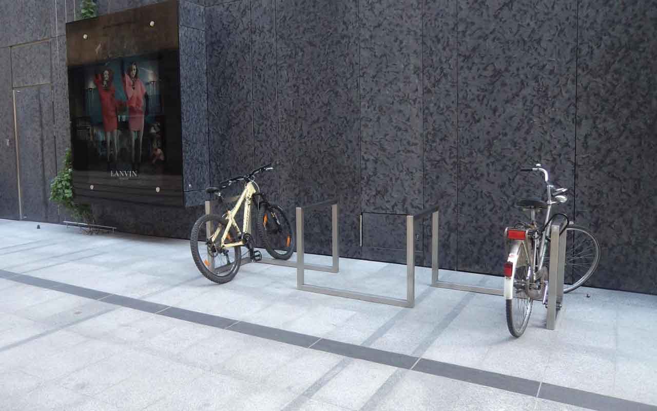 HUGO - HUGO - RASTRELLIERE BICI