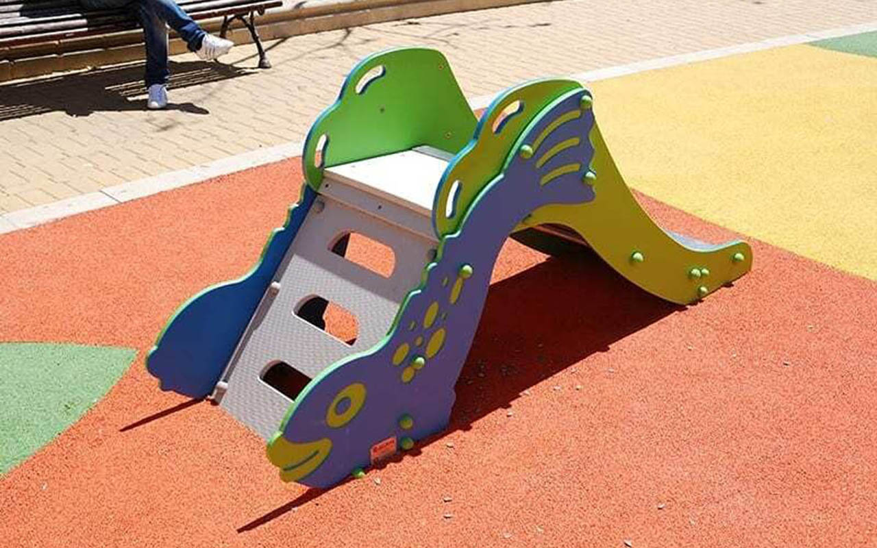 THE LITTLE FISH SLIDE - THE LITTLE FISH SLIDE - SCIVOLI