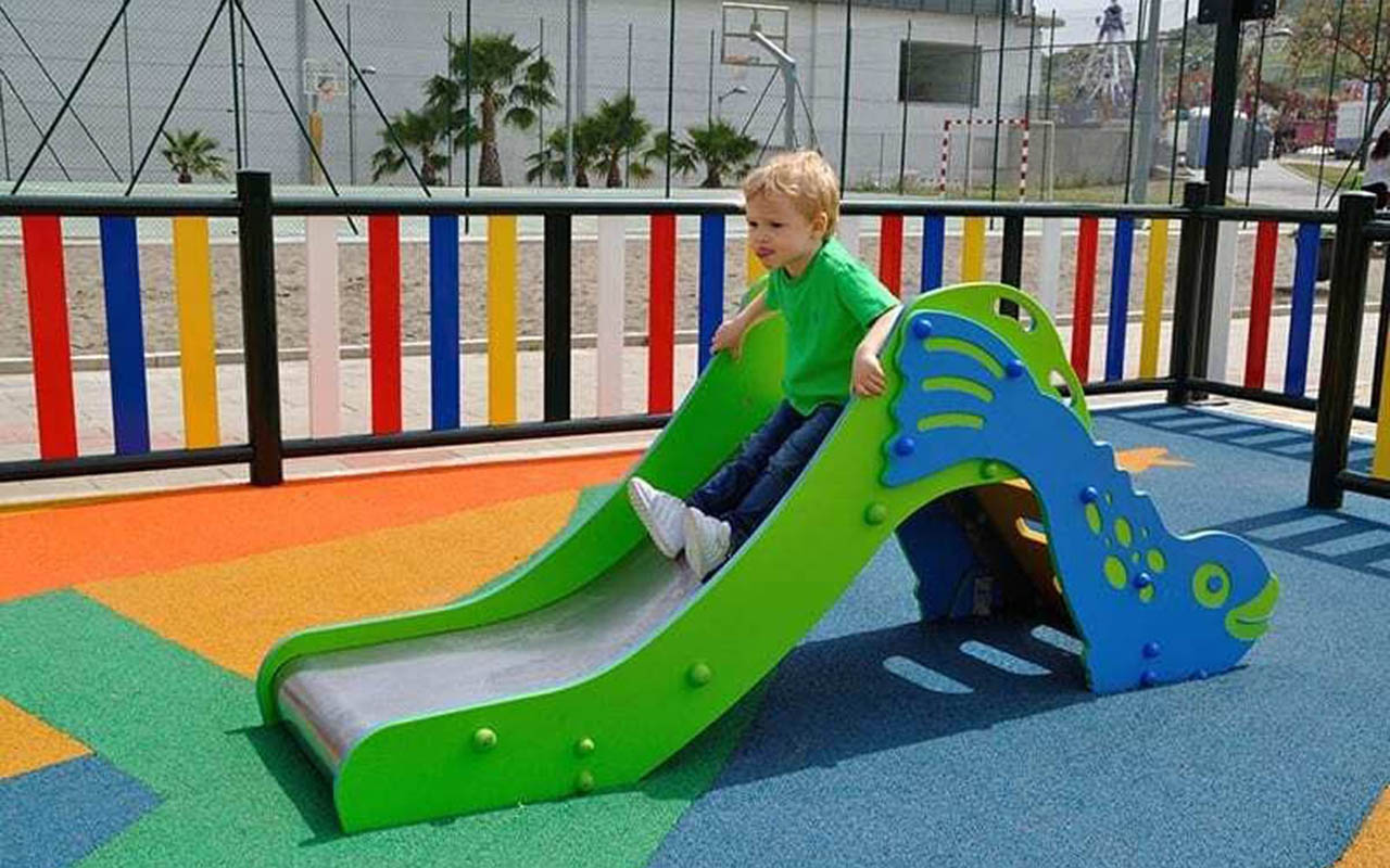 THE LITTLE FISH SLIDE - THE LITTLE FISH SLIDE - SCIVOLI